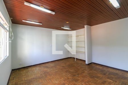 Casa à venda com 120m², 2 quartos e 2 vagas Casa à venda com 120m², 2 quartos e 2 vagasEdícula