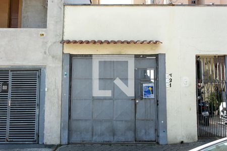 Casa para alugar com 90m², 2 quartos e 1 vagaFachada