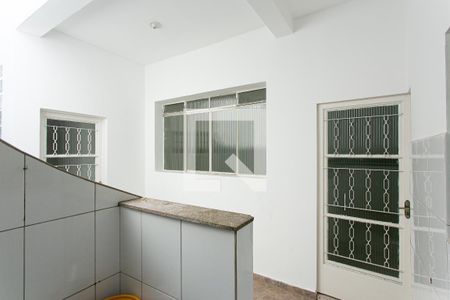 Casa para alugar com 90m², 2 quartos e 1 vagaÁrea de Serviço