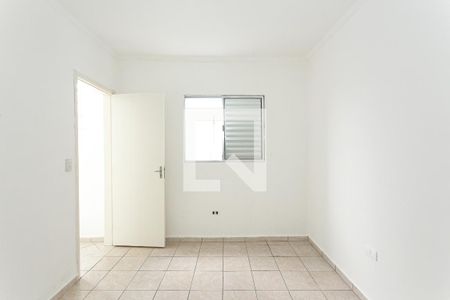 Quarto 1 de casa para alugar com 2 quartos, 90m² em Parque São Jorge, São Paulo