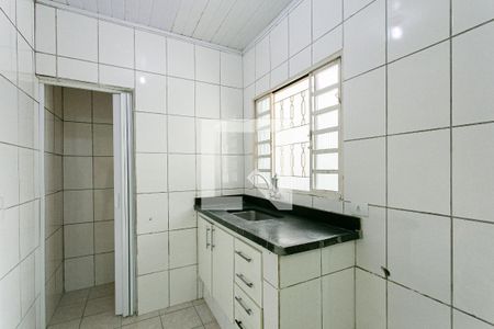 Casa para alugar com 90m², 2 quartos e 1 vagaCozinha