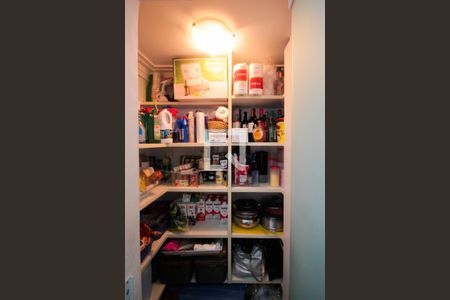 Apartamento à venda com 154m², 3 quartos e 2 vagasPiso 1: Área de Serviço - Dispensa