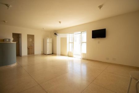 Apartamento à venda com 39m², 1 quarto e sem vaga Apartamento à venda com 39m², 1 quarto e sem vagaÁrea comum - Salão de festas