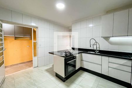 Casa para alugar com 98m², 2 quartos e 1 vagaCozinha