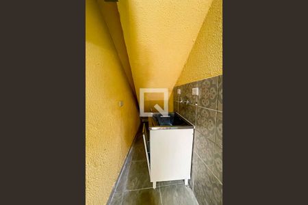 Casa para alugar com 98m², 2 quartos e 1 vagaÁrea de Serviço