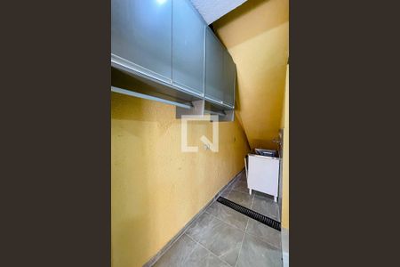 Casa para alugar com 98m², 2 quartos e 1 vagaÁrea de Serviço