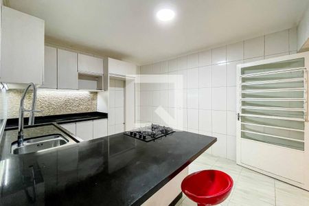 Casa para alugar com 98m², 2 quartos e 1 vagaCozinha