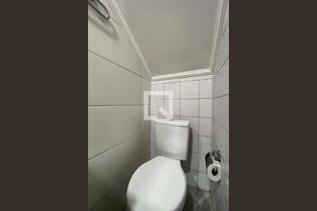 Casa para alugar com 98m², 2 quartos e 1 vagaLavabo