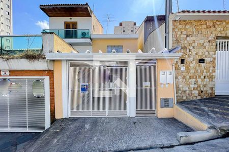 Casa para alugar com 98m², 2 quartos e 1 vagaFachada