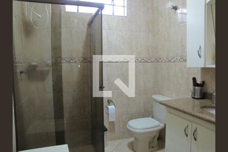 Casa à venda com 120m², 3 quartos e 2 vagasBanheiro