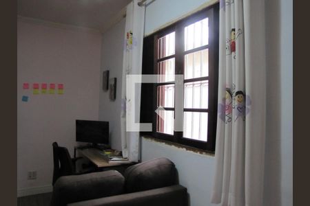 Casa à venda com 120m², 3 quartos e 2 vagasQuarto 2