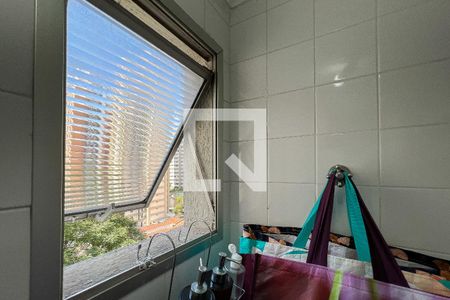 Apartamento à venda com 88m², 2 quartos e 2 vagasBanheiro de Serviço 