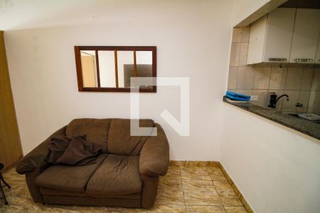 Sala de kitnet/studio para alugar com 1 quarto, 30m² em Aviação, Praia Grande