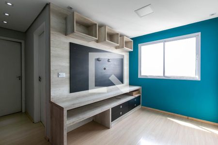 Sala de apartamento para alugar com 2 quartos, 47m² em Vila Carmosina, São Paulo