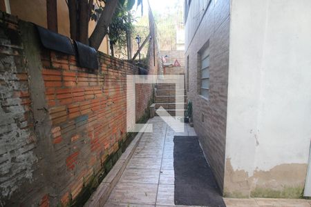 Casa à venda com 100m², 2 quartos e 1 vagaQuintal