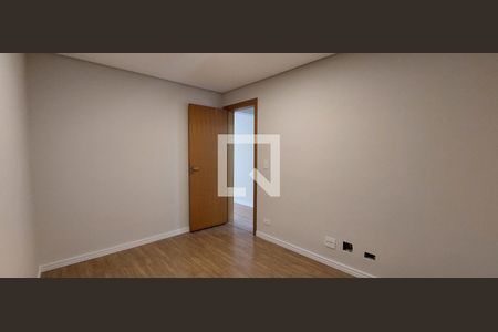 Apartamento à venda com 106m², 2 quartos e 1 vagaQuarto 2