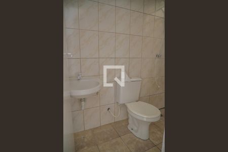Banheiro de casa para alugar com 2 quartos, 42m² em Vila Prudente, São Paulo