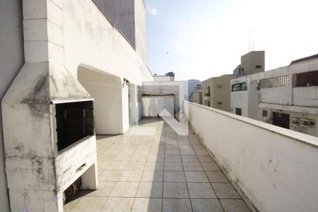 Apartamento para alugar com 252m², 3 quartos e 1 vagaVaranda