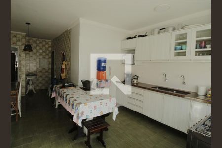 Apartamento para alugar com 252m², 3 quartos e 1 vagaCozinha