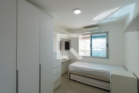 Quarto 1 de apartamento para alugar com 3 quartos, 91m² em Jacarepaguá, Rio de Janeiro