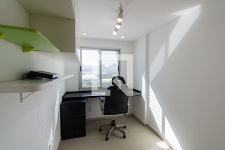 Apartamento para alugar com 91m², 3 quartos e 1 vagaQuarto 2