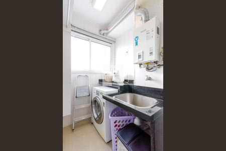 Apartamento à venda com 76m², 2 quartos e 2 vagasÁrea de Serviço