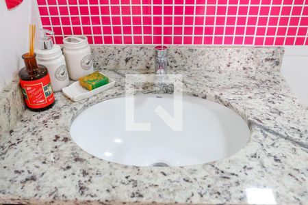 Apartamento à venda com 76m², 2 quartos e 2 vagasBanheiro