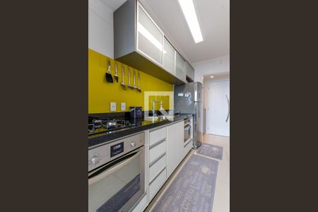 Apartamento à venda com 76m², 2 quartos e 2 vagasCozinha