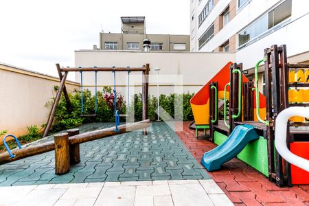 Apartamento à venda com 76m², 2 quartos e 2 vagasÁrea Comum - Playground