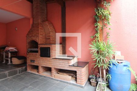 Casa à venda com 184m², 2 quartos e 2 vagasChurrasqueira