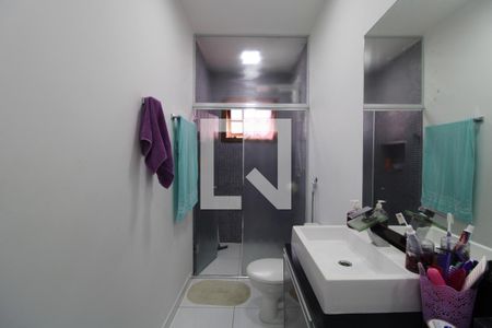 Banheiro da suíte 1 de casa à venda com 2 quartos, 184m² em Jardim Consórcio, São Paulo