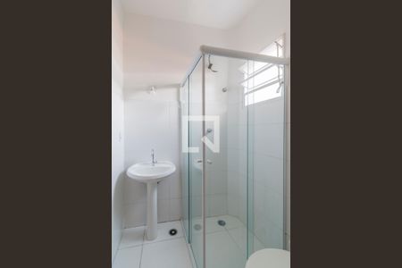 Banheiro da Suíte de kitnet/studio para alugar com 1 quarto, 38m² em Vila Ramos, São Paulo