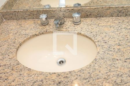 Apartamento à venda com 103m², 3 quartos e 2 vagasBanheiro da Suíte - Torneira