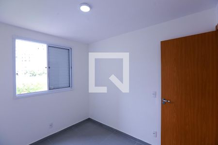 Quarto 1 de apartamento para alugar com 2 quartos, 44m² em Jardim Iris, São Paulo