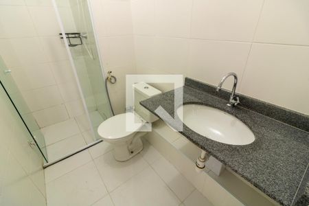 Apartamento para alugar com 34m², 2 quartos e sem vagaBanheiro
