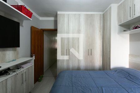 Casa à venda com 170m², 4 quartos e 2 vagasSuíte 1