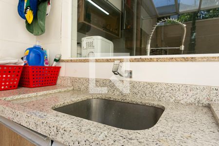 Casa à venda com 170m², 4 quartos e 2 vagasÁrea de Serviço