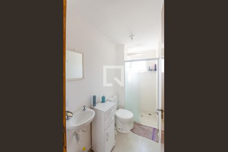 Apartamento à venda com 35m², 2 quartos e sem vaga Apartamento à venda com 35m², 2 quartos e sem vagaBanheiro