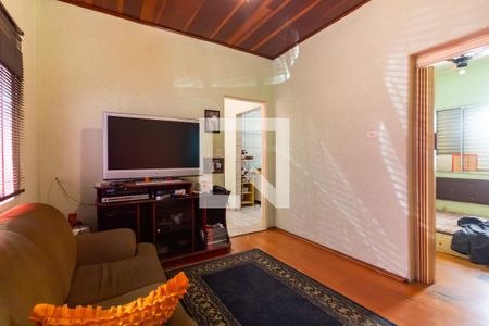 Casa à venda com 280m², 4 quartos e 4 vagasSala 