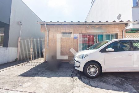 Casa à venda com 280m², 4 quartos e 4 vagasFachada