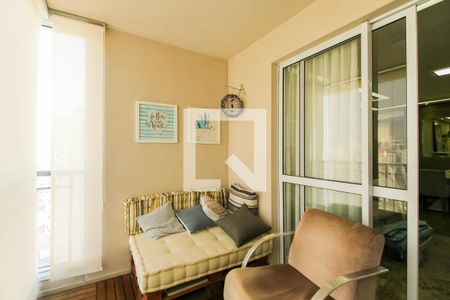 Apartamento à venda com 68m², 2 quartos e 1 vagaVaranda