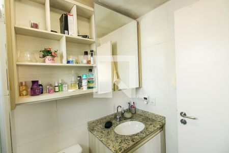Apartamento à venda com 68m², 2 quartos e 1 vagaBanheiro 1