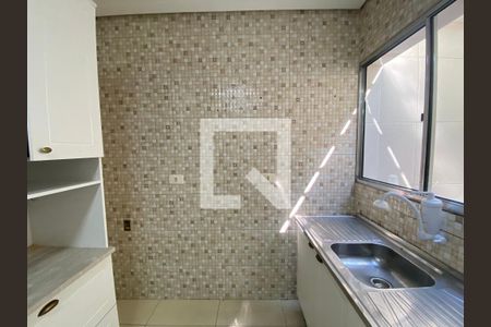 Casa para alugar com 56m², 2 quartos e 1 vagaCozinha