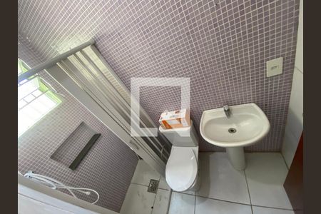 Casa para alugar com 56m², 2 quartos e 1 vagaBanheiro da Suíte 1