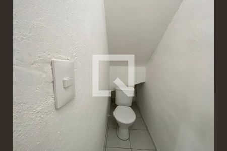 Casa para alugar com 56m², 2 quartos e 1 vagaLavabo