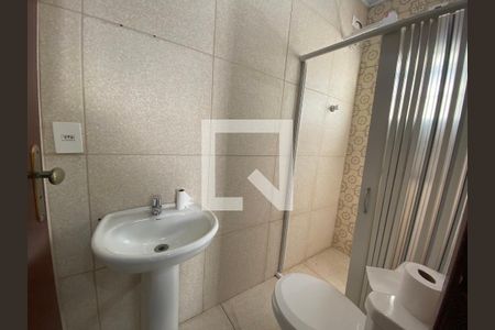 Casa para alugar com 56m², 2 quartos e 1 vagaBanheiro da Suíte 2