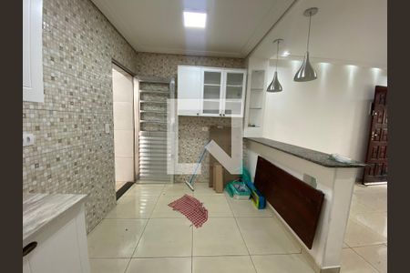 Casa para alugar com 56m², 2 quartos e 1 vagaCozinha