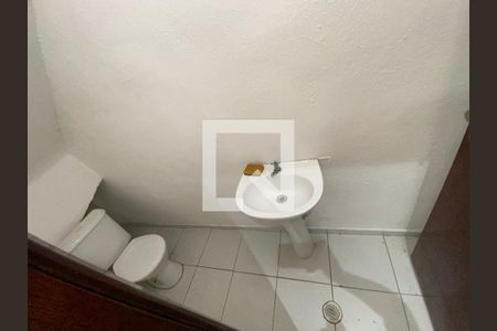 Casa para alugar com 56m², 2 quartos e 1 vagaLavabo