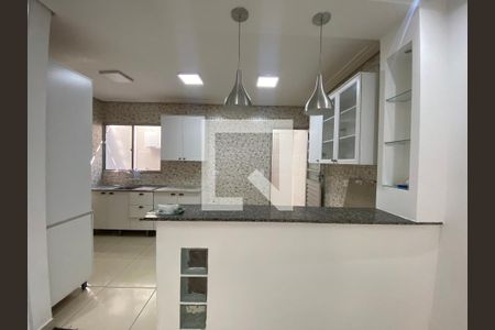 Casa para alugar com 56m², 2 quartos e 1 vagaCozinha