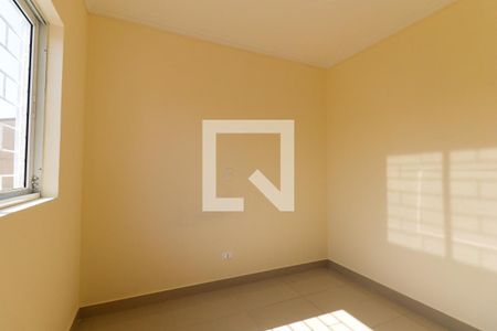 Quarto 1 de apartamento para alugar com 2 quartos, 52m² em Parque da Fonte, São José dos Pinhais